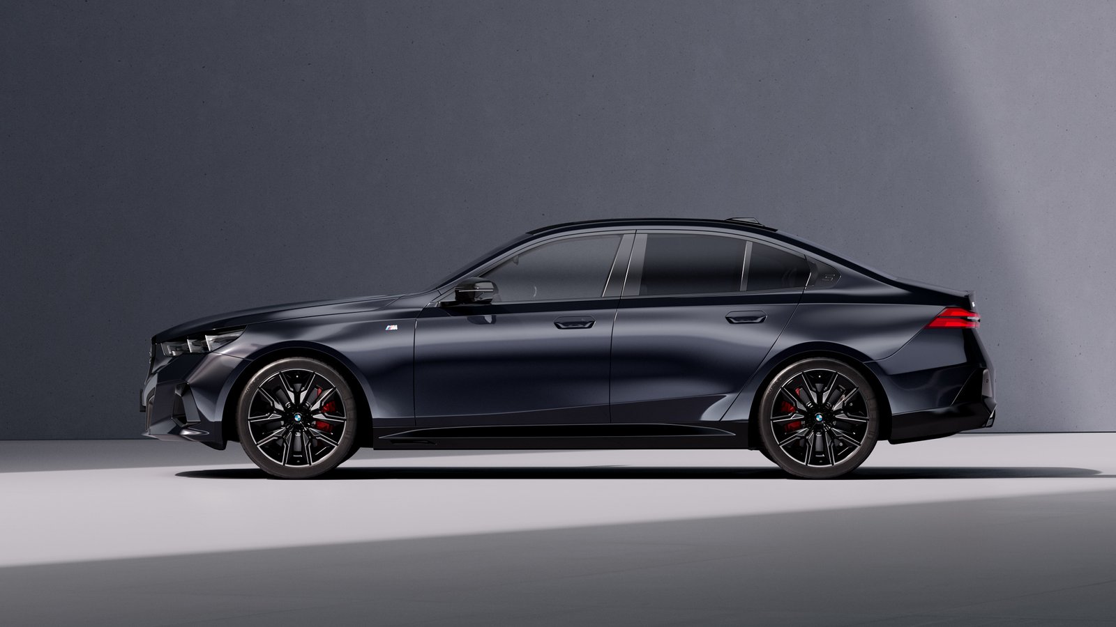 susakosa_bw_bmw-i5m60_v14_Totale